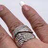Anillo alas de ángel cruzadas. - Imagen 3