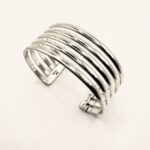 Brazalete 5 hilos para mujer. - Imagen 2